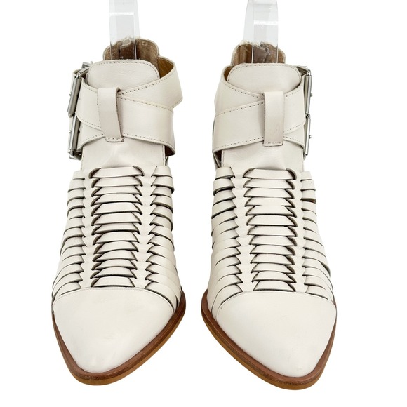 Gianni Bini Cream Leather Caged Ankle Booties cutout Pointed Toe Block Heel 6M